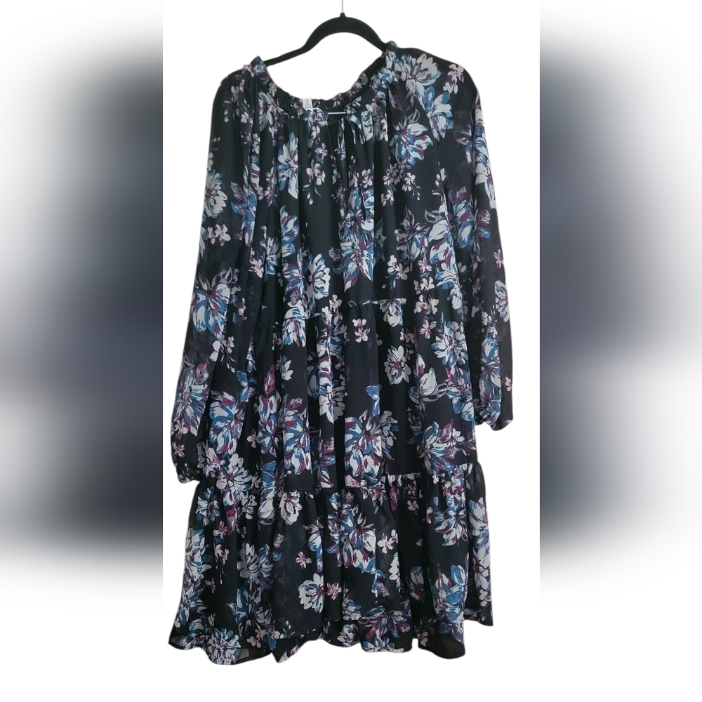 Elegant Floral Midi Dress - Black and Blue #5